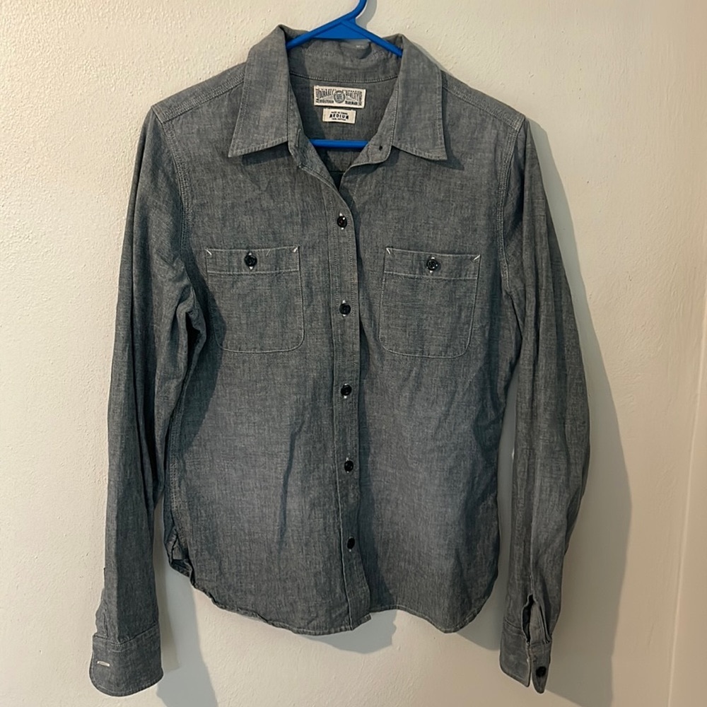lucky brand • denim button up top medium